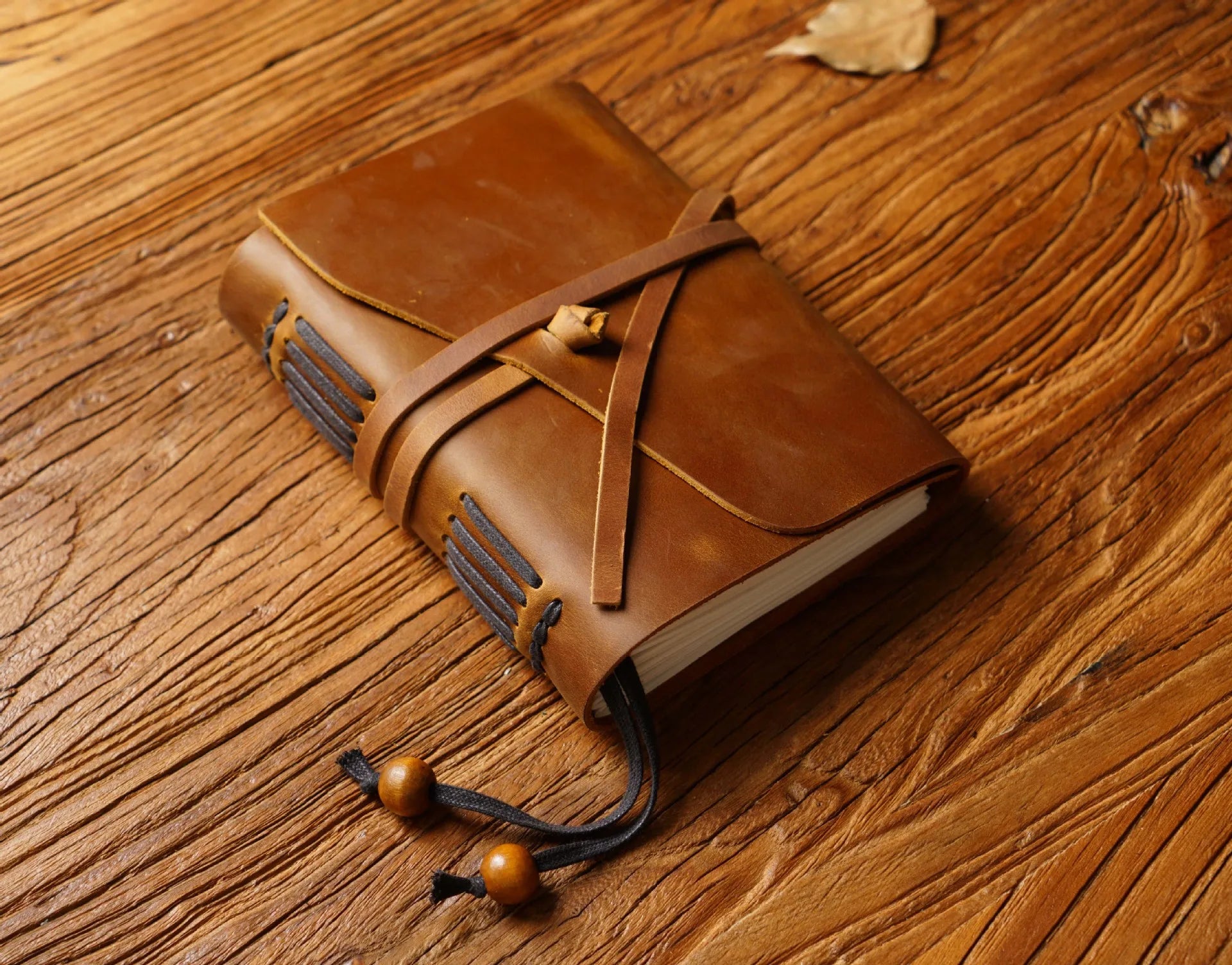 Handmade Loose-leaf Book Magic Diary Cowhide Retro Travel Notebook Thickened Sketchbook Notepad to Send Friends Birthday Gifts