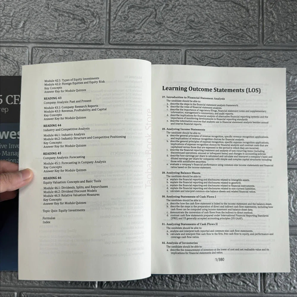2025 CFA Level 1 SchweserNotes Fimancial Statement Analysis and Equity Investments,Quantitative Methods, English Notes Books