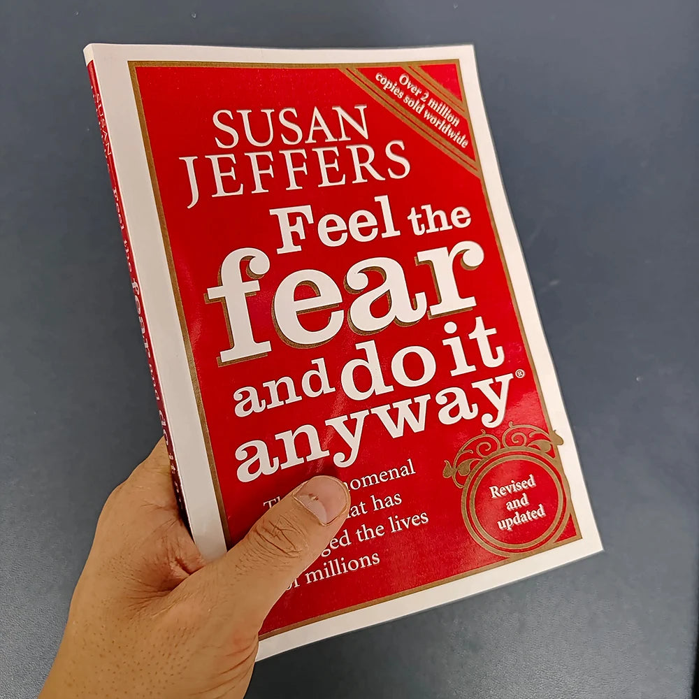 Feel The Fear And Do It Anyway A Novel Paperback English book
